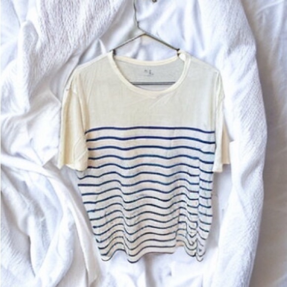 GAP Other - GAP striped T-shirt size extra large